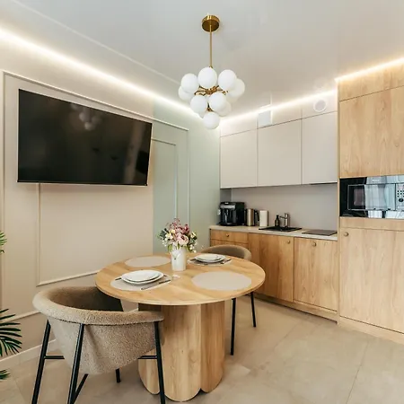 Z Jakuzzi Perlowa Przystan Rent Kollataja Apartment