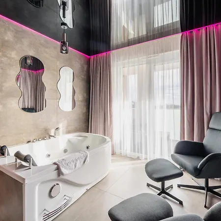 Z Jakuzzi Perlowa Przystan Rent Kollataja Apartment *