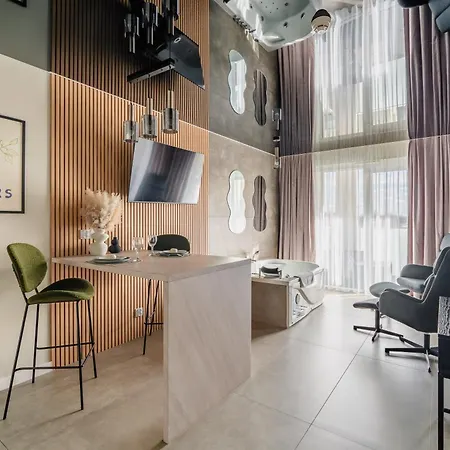 Z Jacuzzi Perłowa Przystań Rent Kołłątaja Apartament *